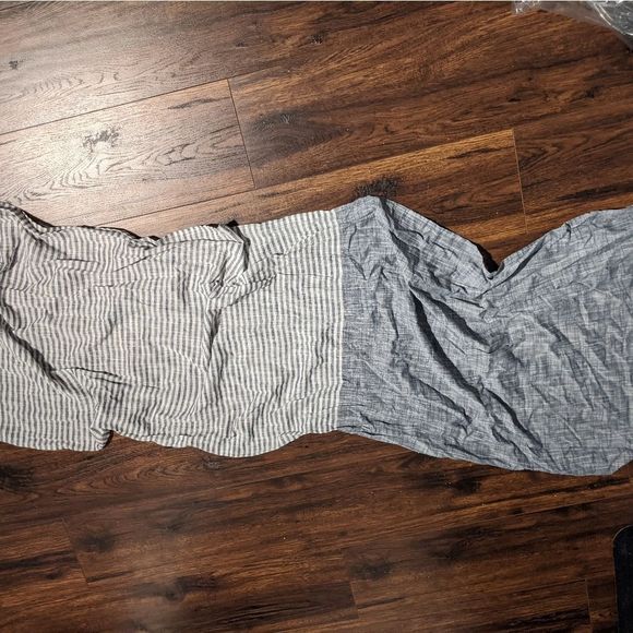 100% Cotton Bloom and Give Scarf - Picture 1 of 2